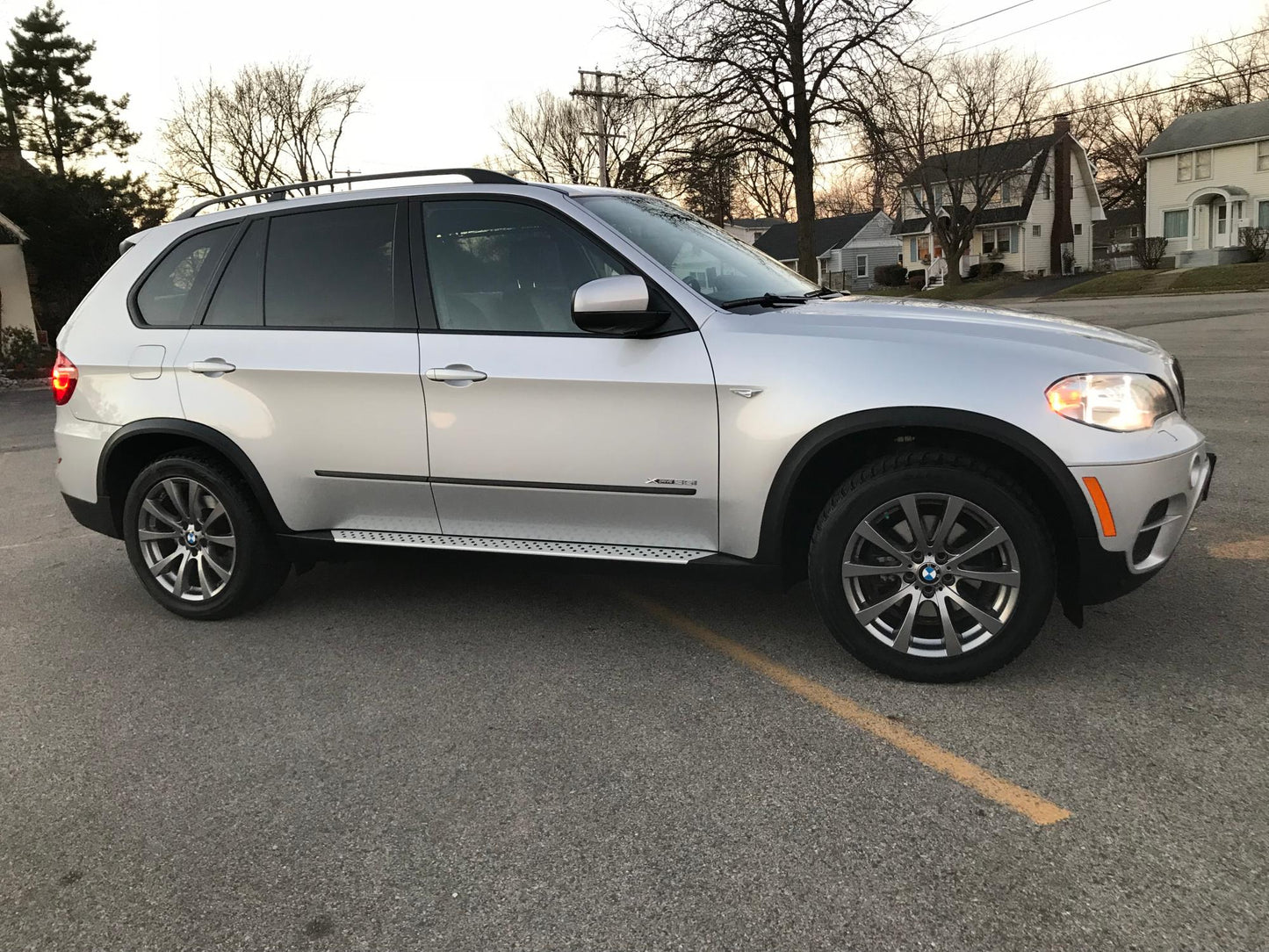 19” BMW Style 298M wheels (w/ brand new OEM centre caps)