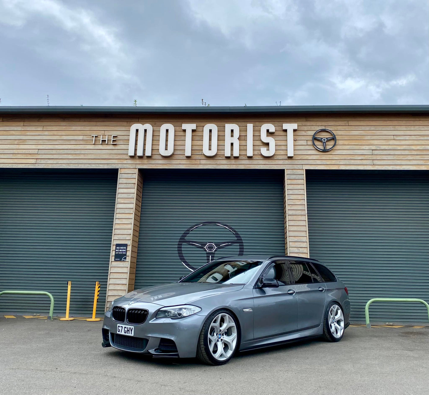 20" staggered BMW Style 214 wheels
