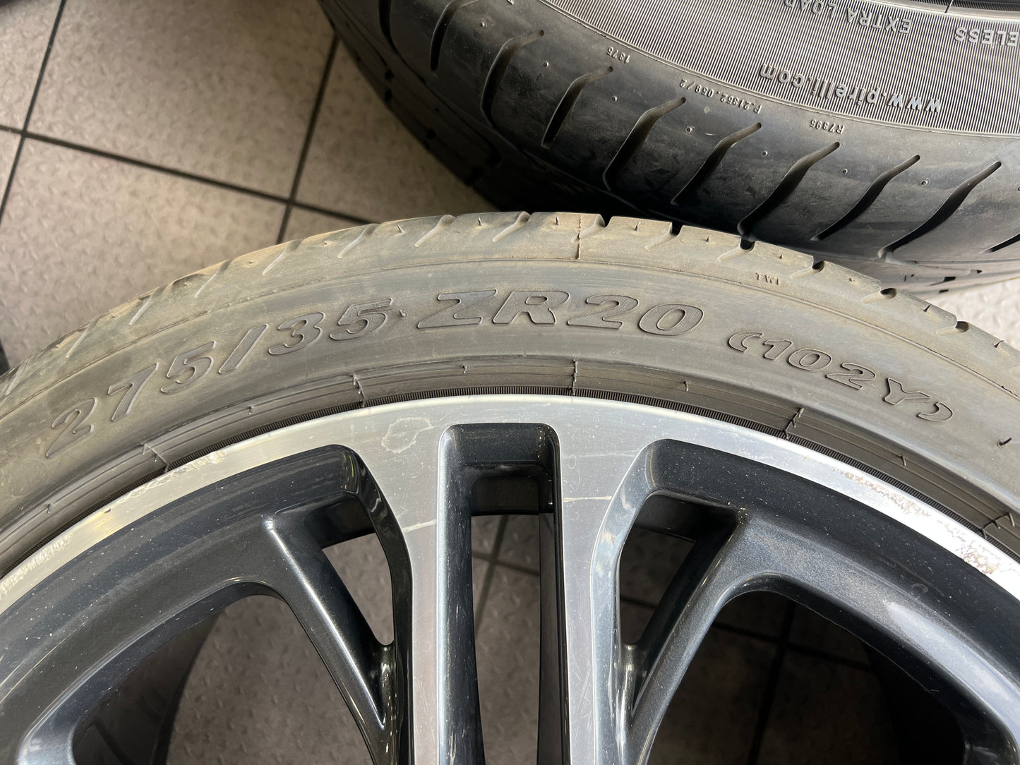 20” staggered BMW Style 310M wheels and Pirelli summer tires