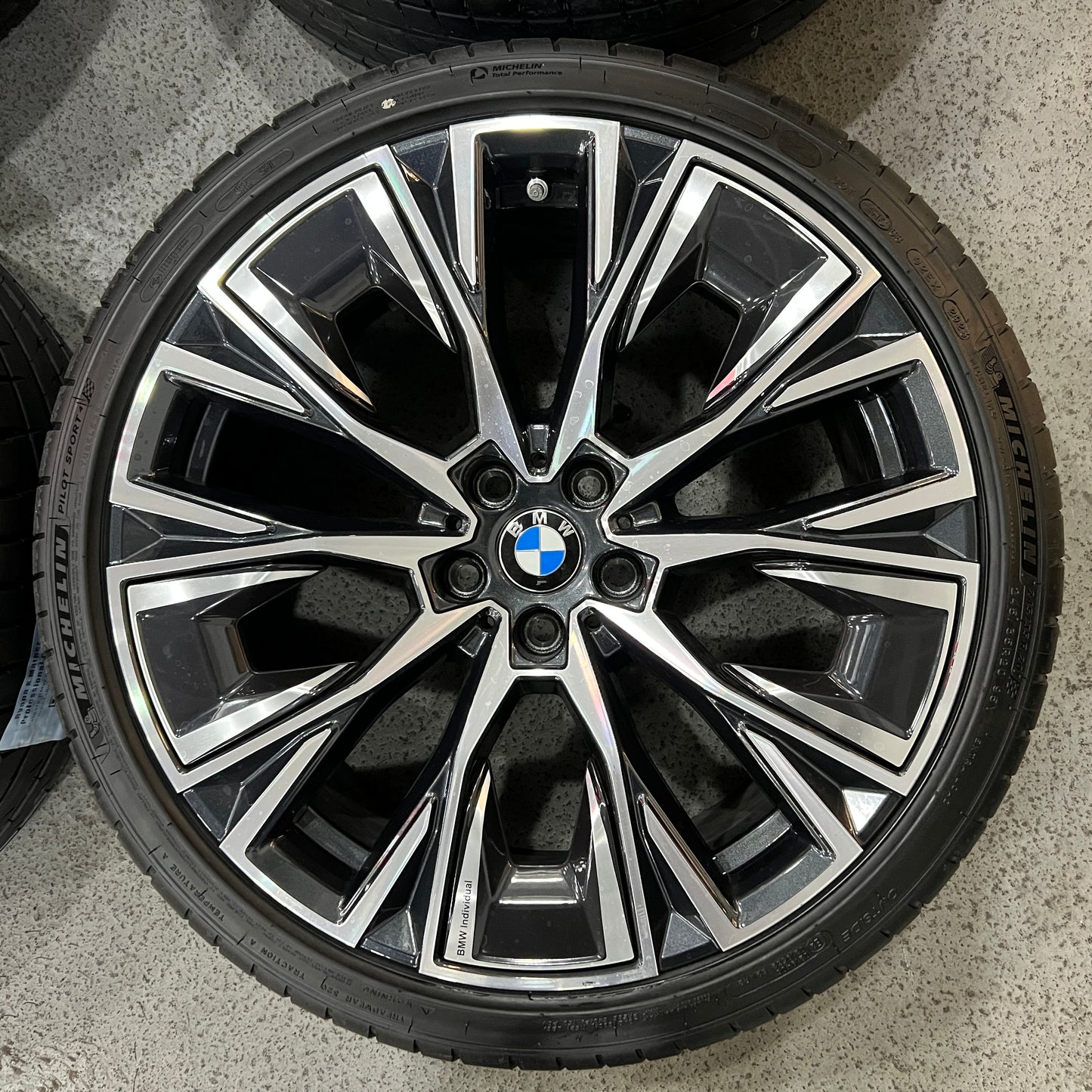 20” BMW Style 862i wheels/Michelin PS4 tires for i4 & M440i Gran Coupé