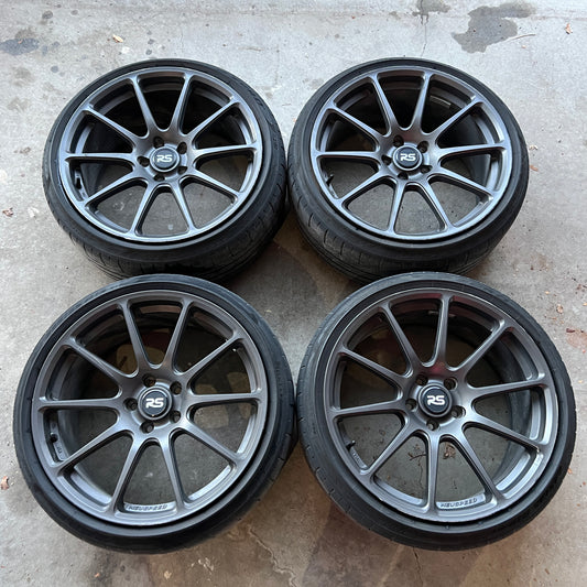 19” Neuspeed RSe102 wheels and 235/35R19 Pirelli P Zero PZ4 summer tires