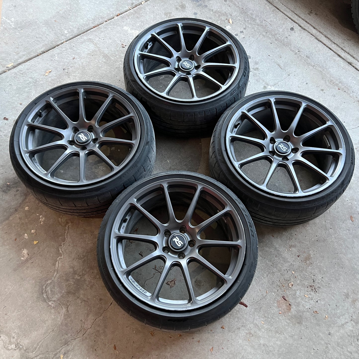 19” Neuspeed RSe102 wheels and 235/35R19 Pirelli P Zero PZ4 summer tires