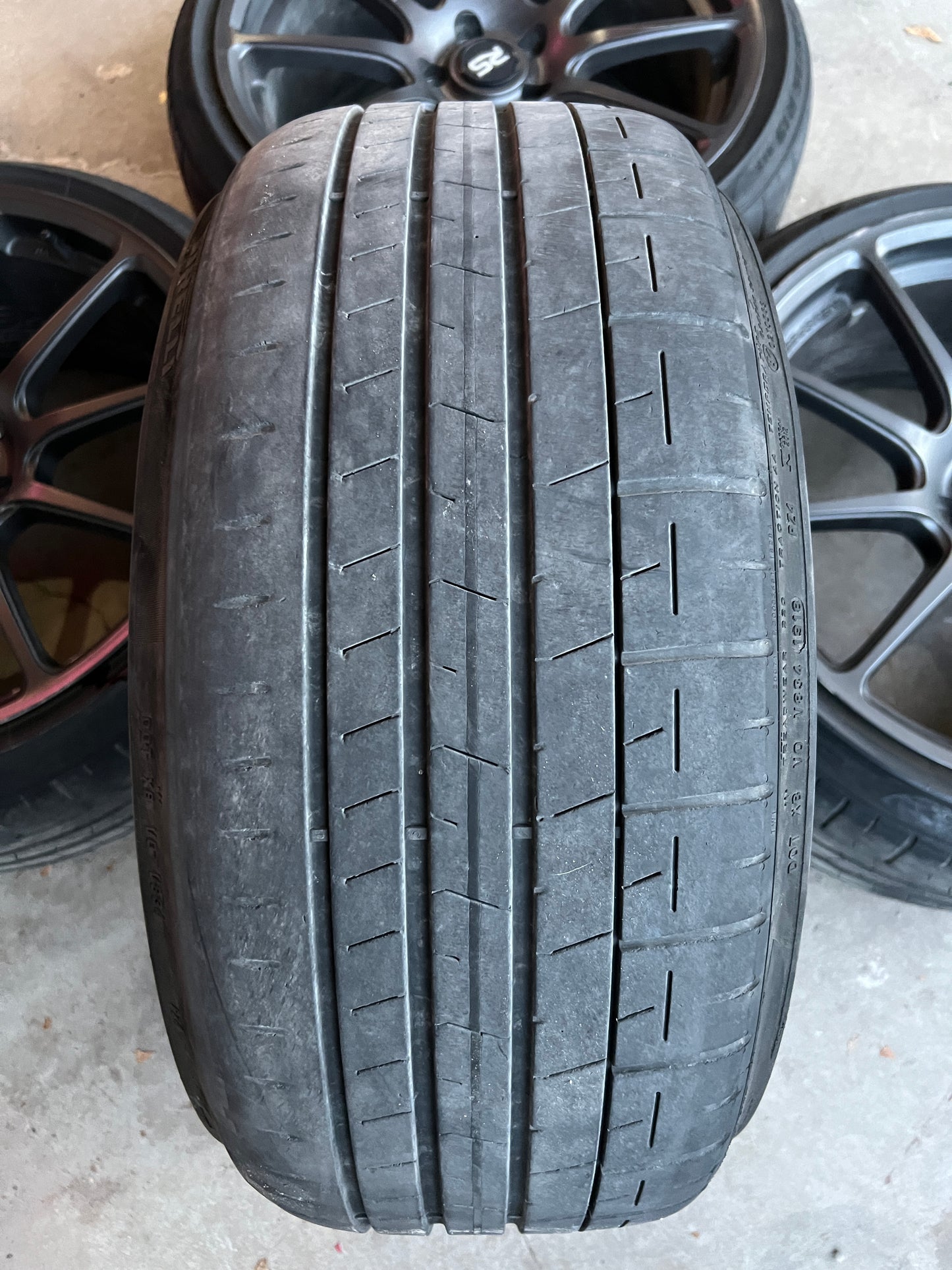 19” Neuspeed RSe102 wheels and 235/35R19 Pirelli P Zero PZ4 summer tires
