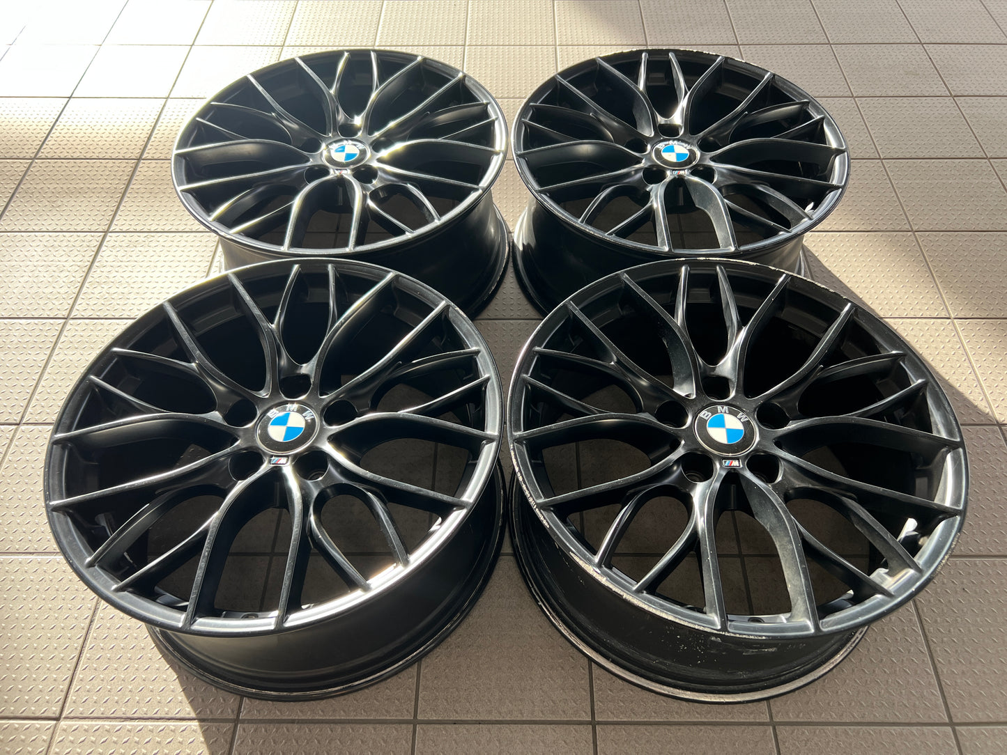 18” BMW Style 405M lightweight forged wheels