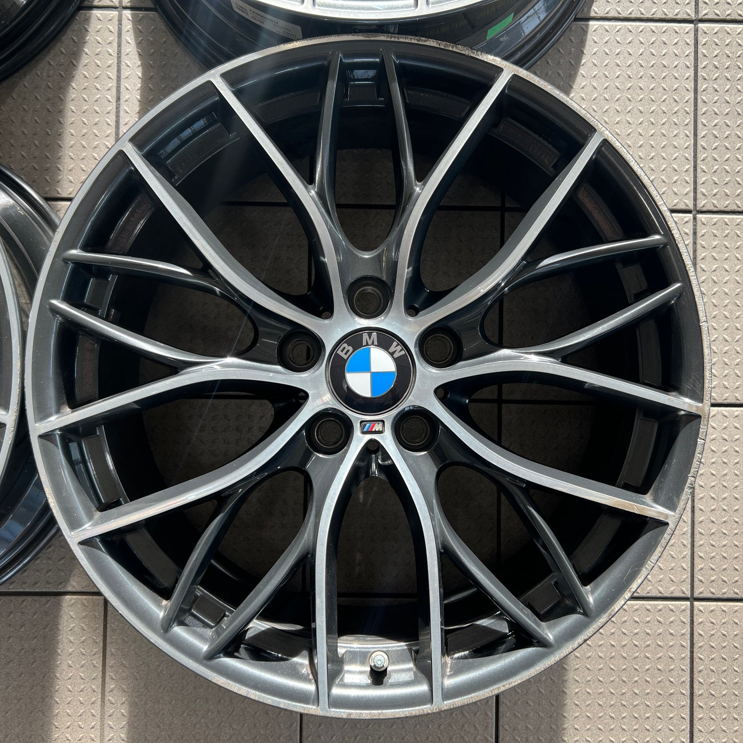 19” BMW Style 405M lightweight forged wheels