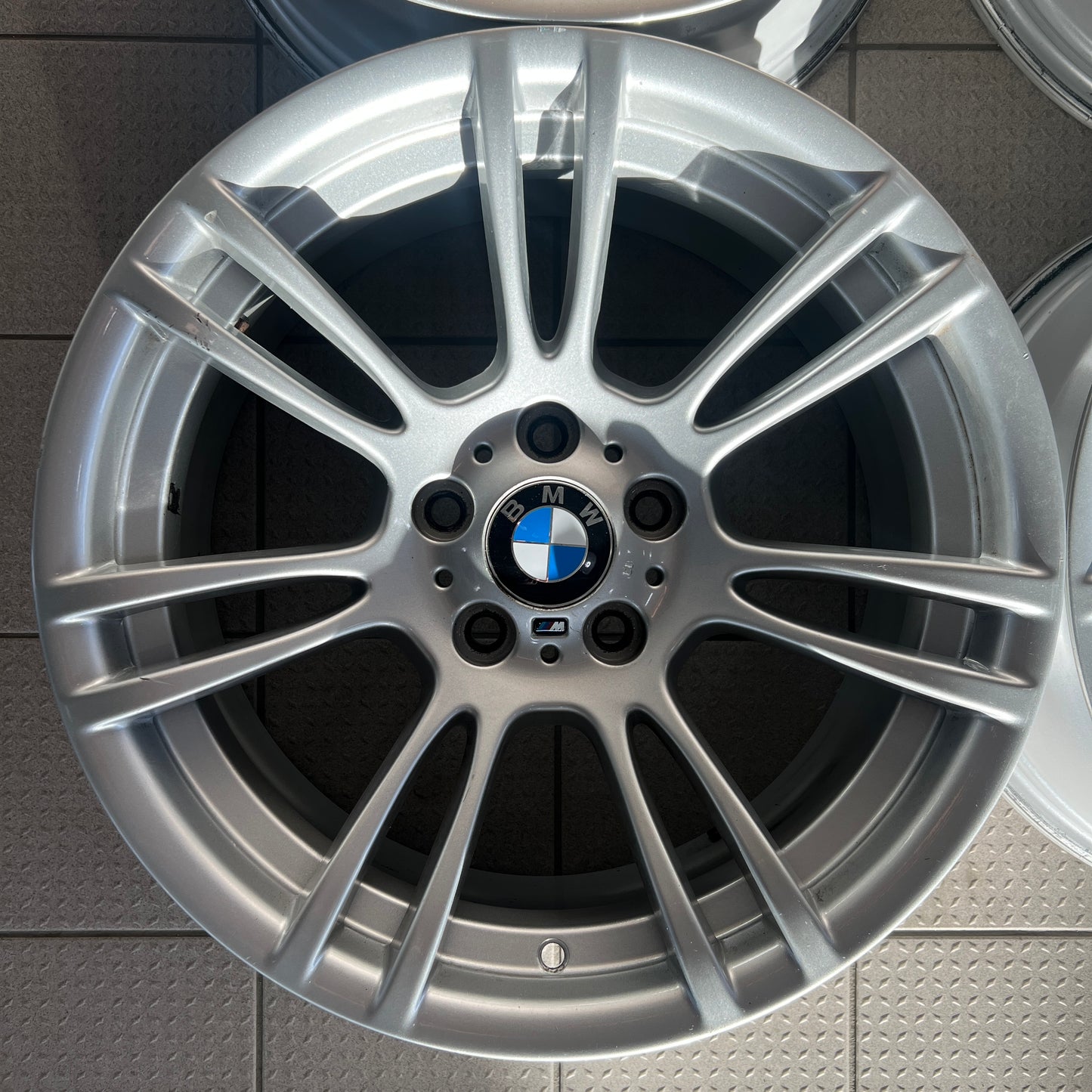 18" BMW Style 270M wheels