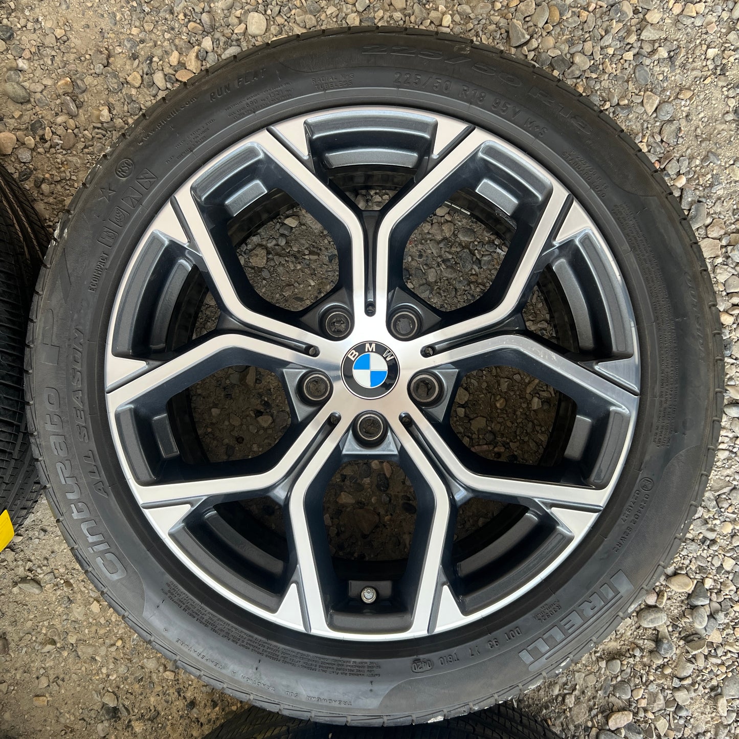 18” BMW Style 579 X1/X2 wheels and 225/50R18 Pirelli all-season tires