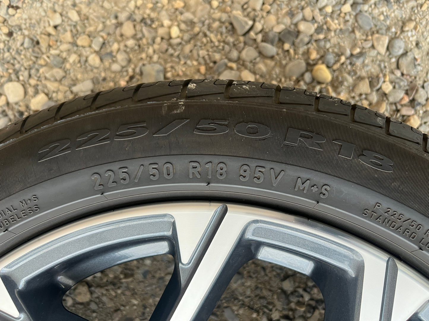 18” BMW Style 579 X1/X2 wheels and 225/50R18 Pirelli all-season tires