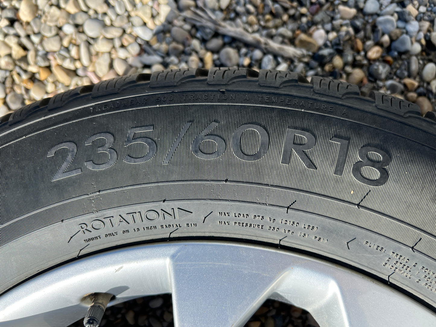 18” Audi Q5 wheels and 235/60R18 all-weather tires