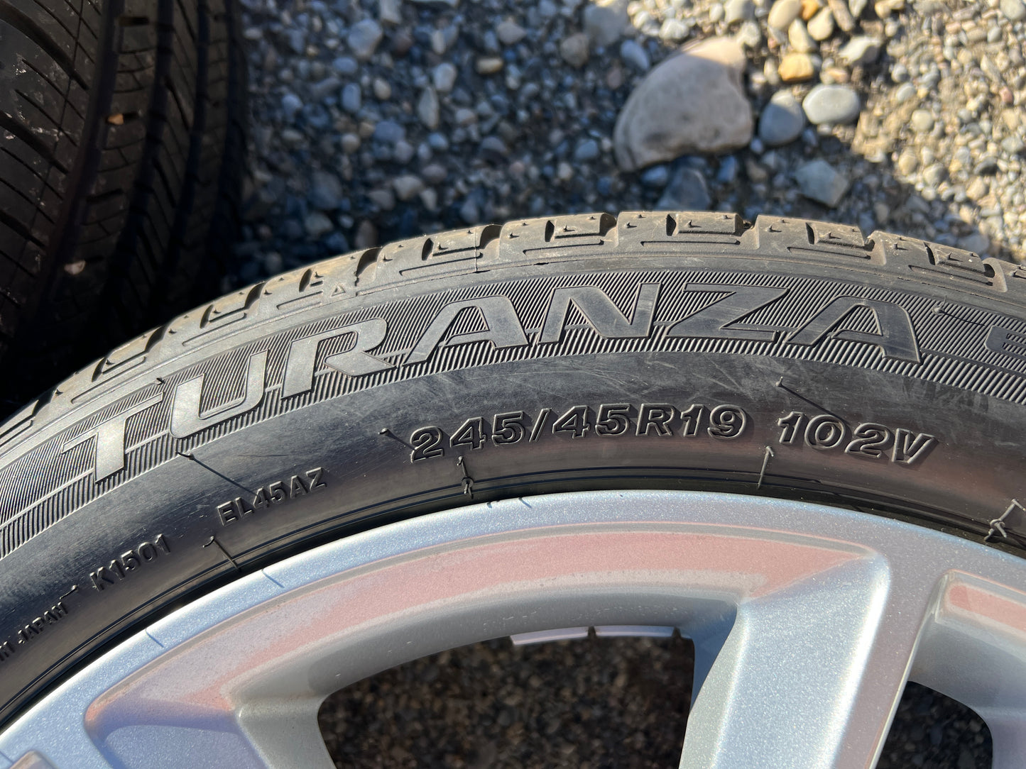 19” BMW Style 630 wheels and 245/45R19 Bridgestone all-season tires