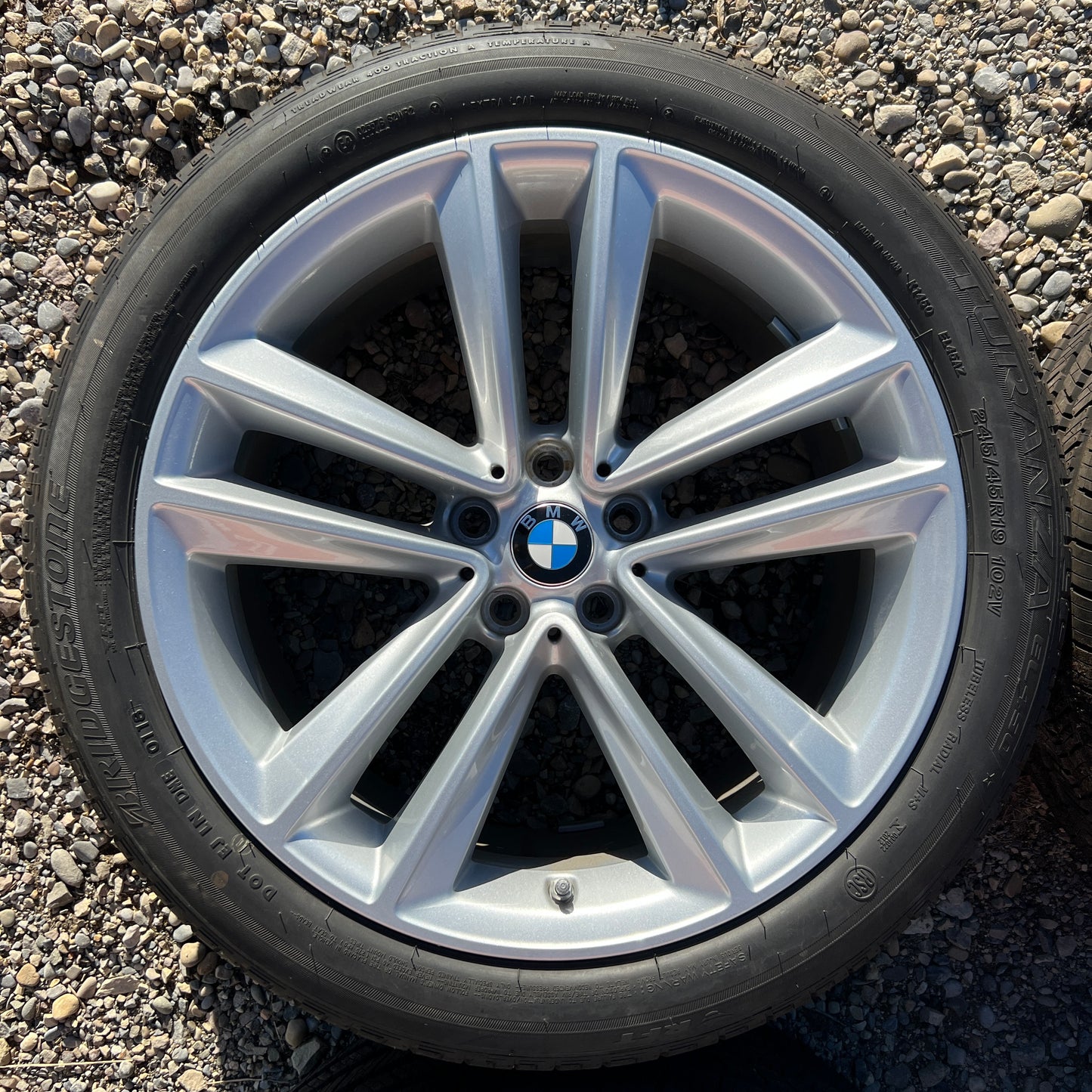 19” BMW Style 630 wheels and 245/45R19 Bridgestone all-season tires
