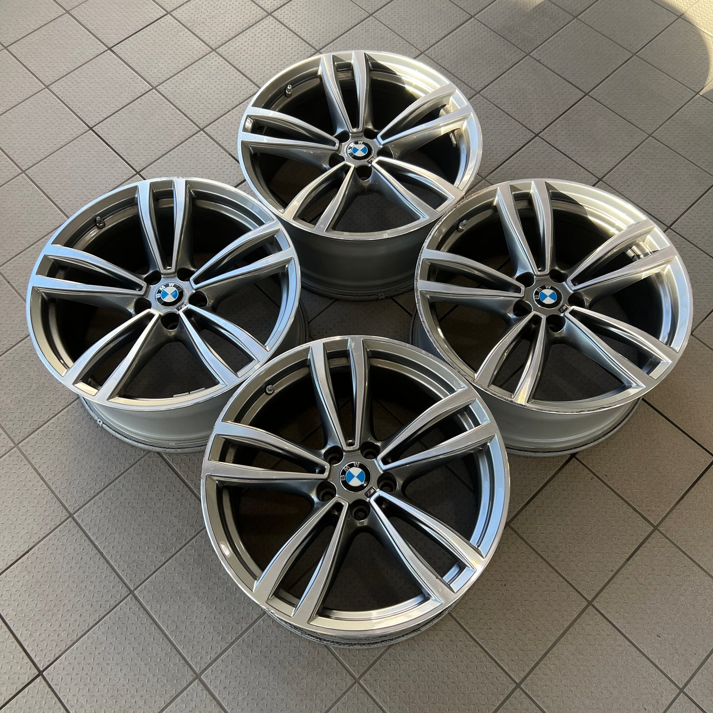 19” BMW Style 647M wheels