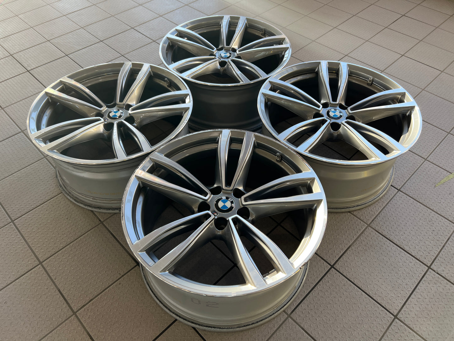 19” BMW Style 647M wheels