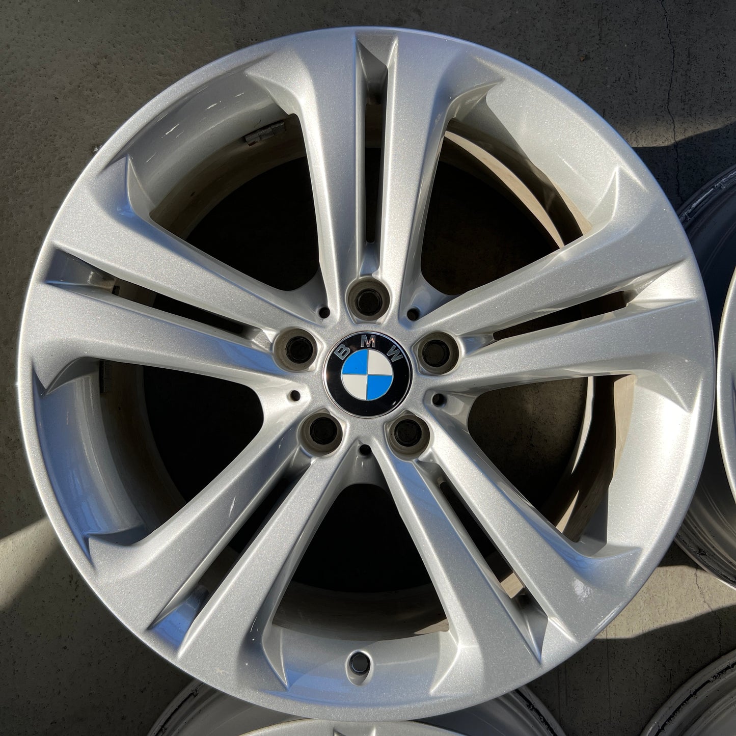 19" staggered BMW Style 401 wheels