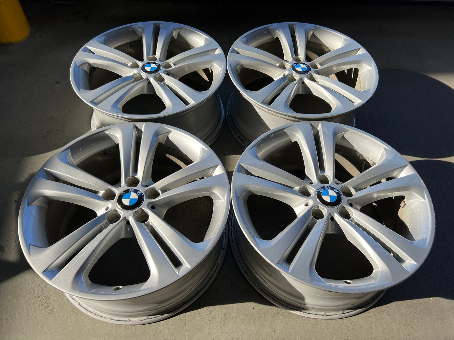 19" staggered BMW Style 401 wheels