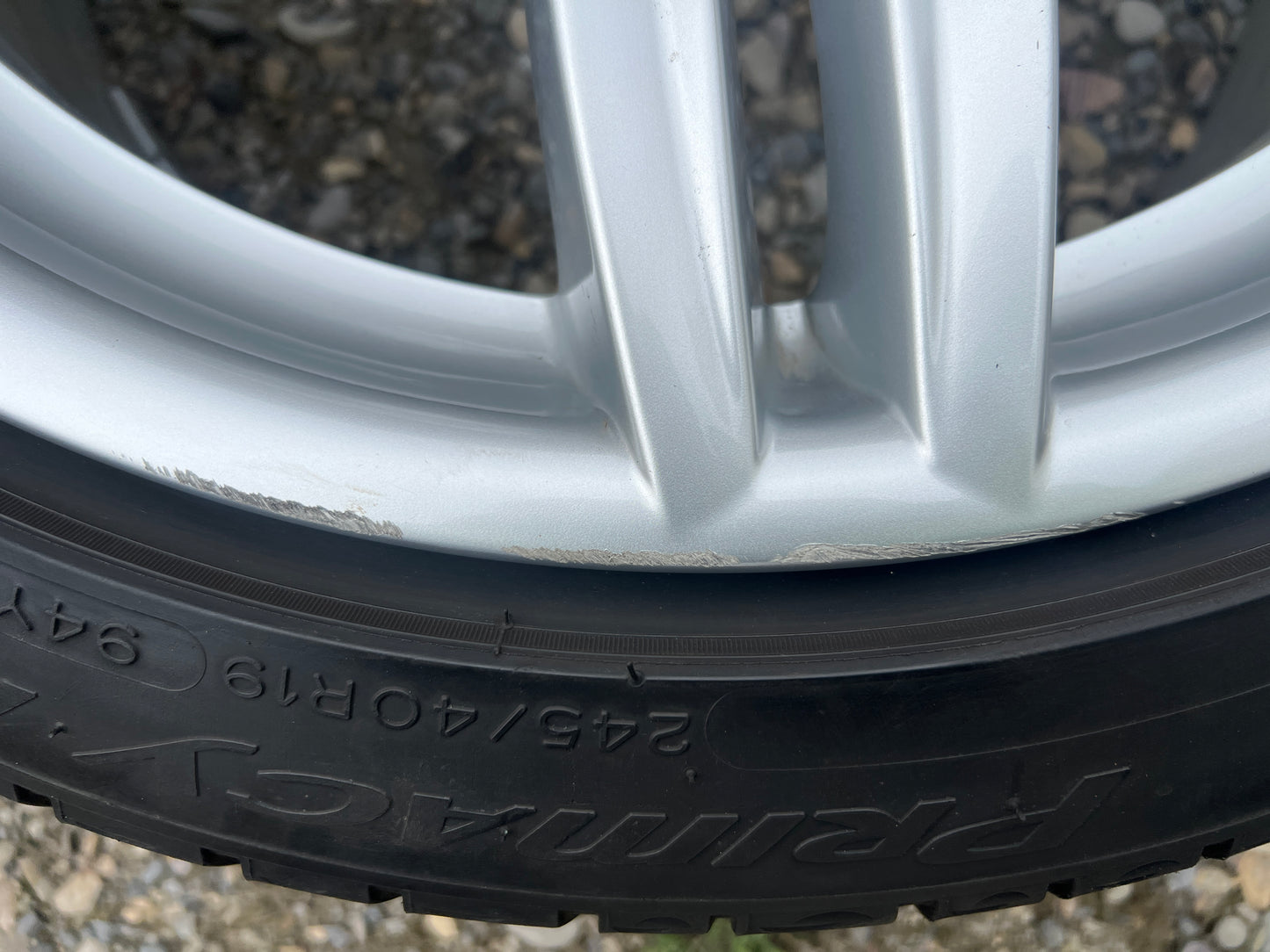 19” staggered BMW Style 351M wheels and tires