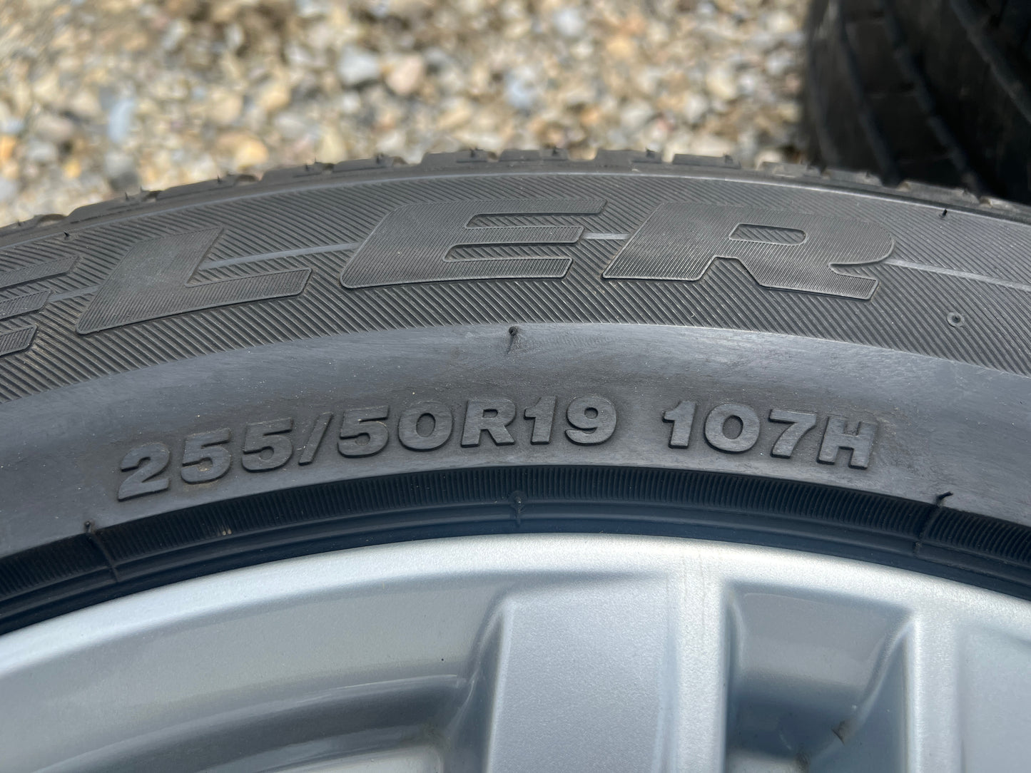 19” BMW Style 467M wheels and Bridgestone tires