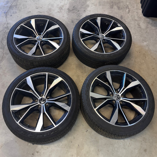 20” OEM Volkswagen Tiguan R-Line wheels and 255/40ZR20 Falken tires