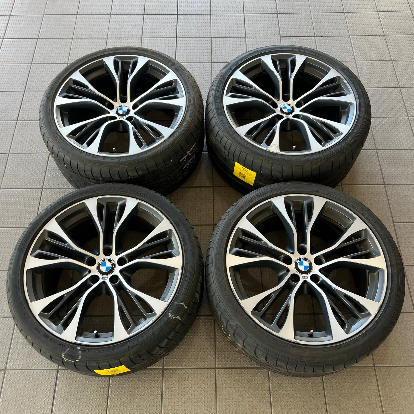 21” staggered BMW Style 599M X5/X6 wheels and summer tires