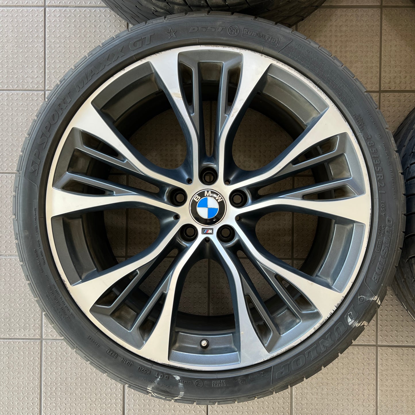21” staggered BMW Style 599M X5/X6 wheels and summer tires