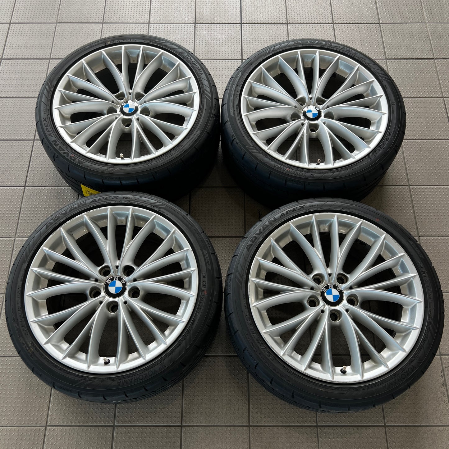 18” Staggered BMW Style 342 wheels and Yokohama summer tires for 3/4-series