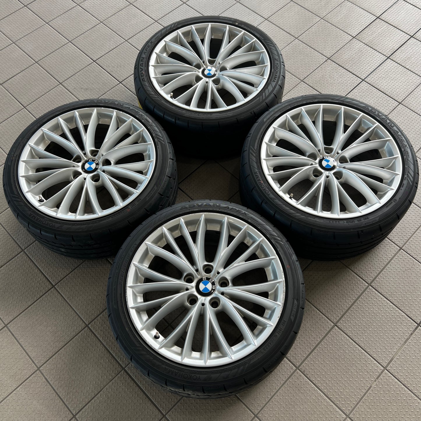 18” Staggered BMW Style 342 wheels and Yokohama summer tires for 3/4-series