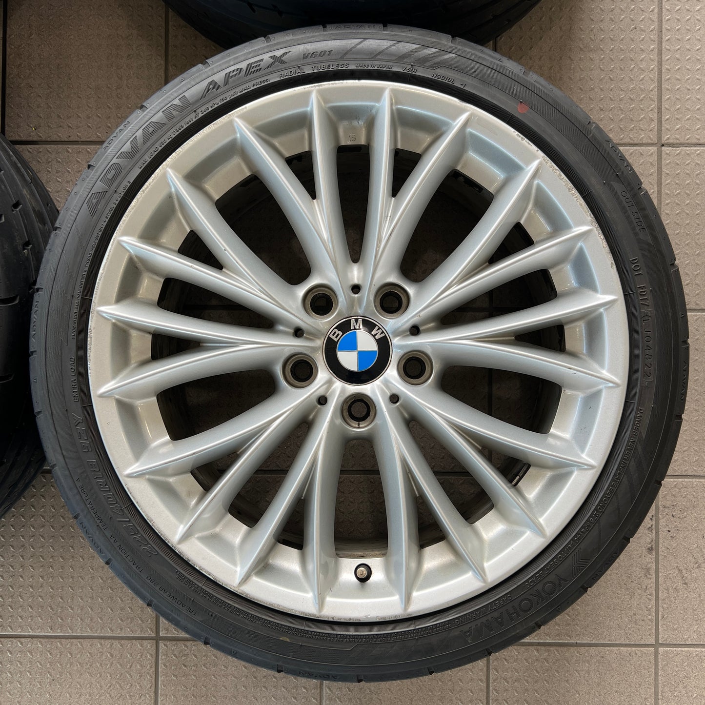 18” Staggered BMW Style 342 wheels and Yokohama summer tires for 3/4-series