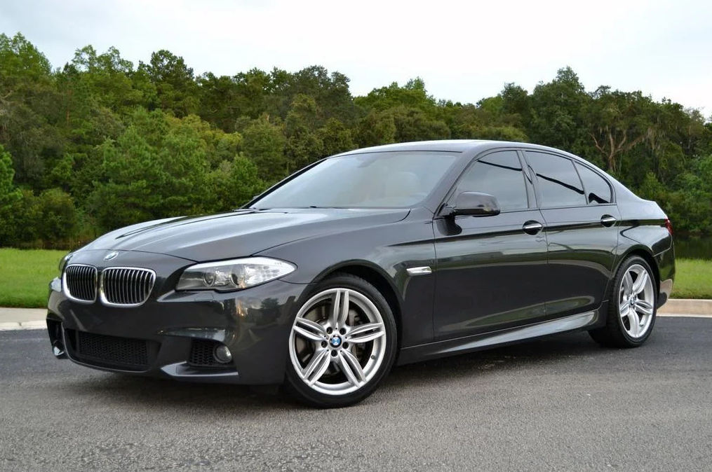 19” staggered BMW Style 351M wheels
