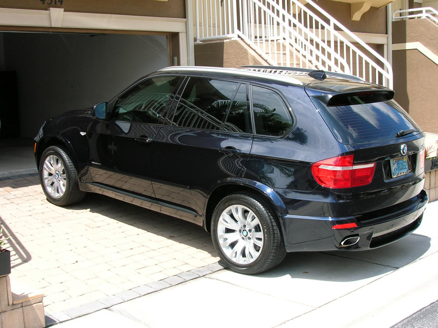 19” staggered BMW Style 223M wheels and winter tires for X5/X6