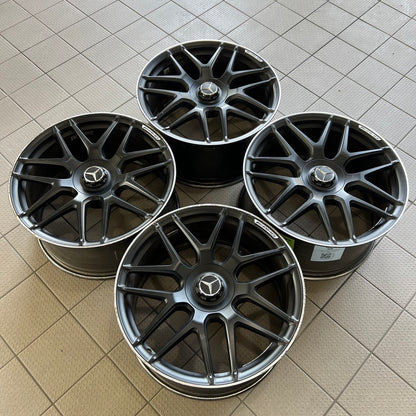 20” staggered forged Mercedes-Benz E63 AMG wheels (Made in Germany)