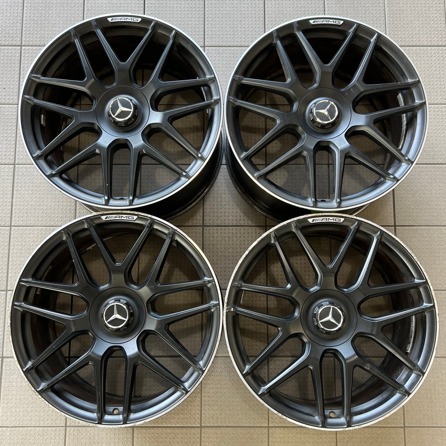 20” staggered forged Mercedes-Benz E63 AMG wheels (Made in Germany)