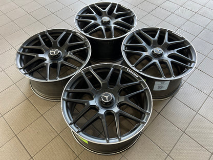 20” staggered forged Mercedes-Benz E63 AMG wheels (Made in Germany)