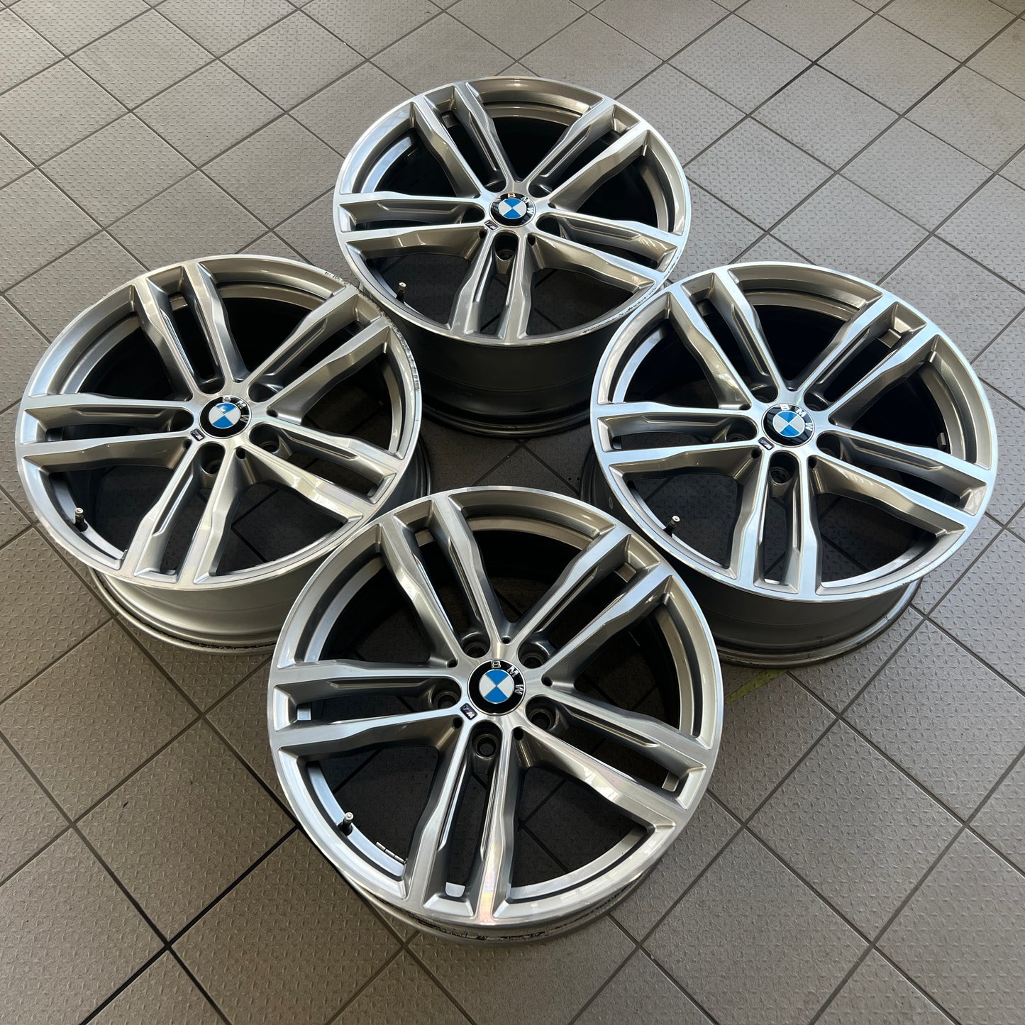 19" BMW Style 704M wheels