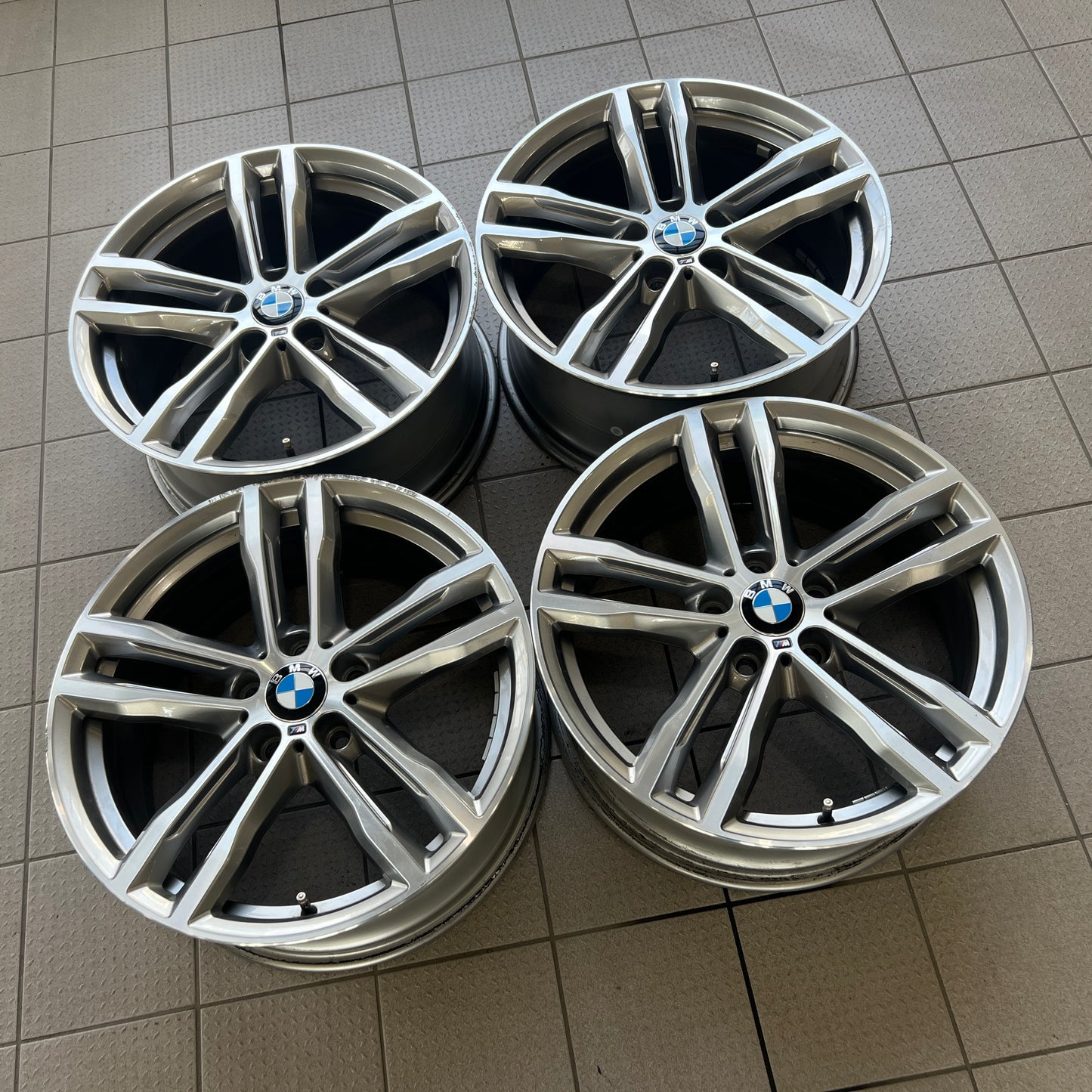 19" BMW Style 704M wheels