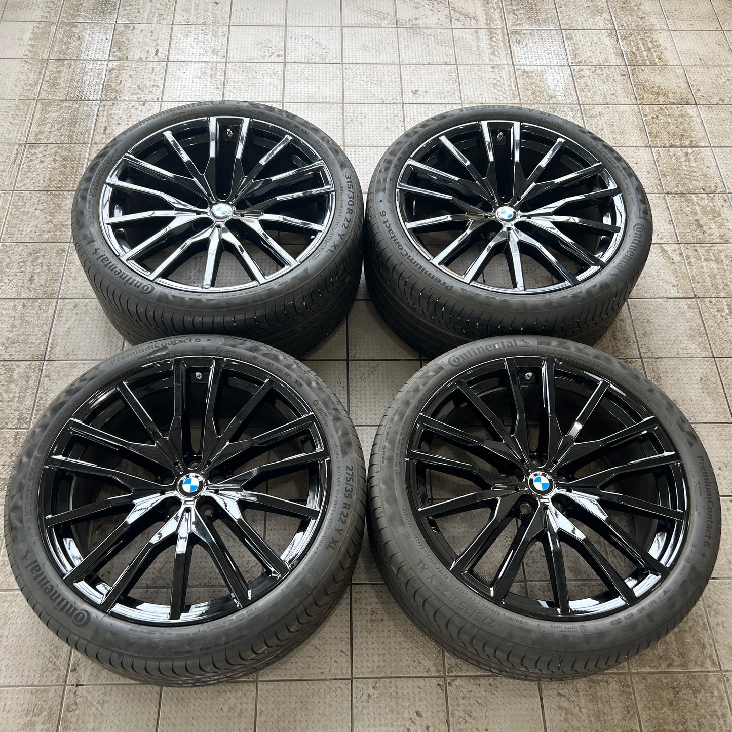 22” BMW Style 742M black wheels and Continental summer tires