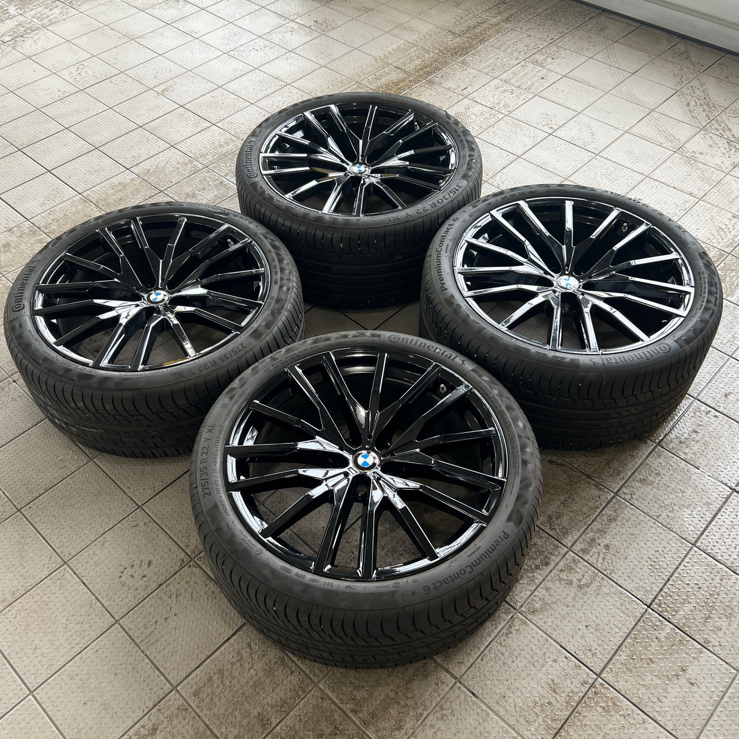 22” BMW Style 742M black wheels and Continental summer tires