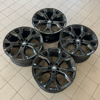 21” BMW Style 752 X7 black wheels (also fits X5 and X6)