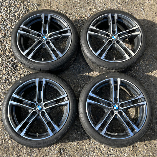 18" BMW Style 819M wheels and 225/40R18 Bridgestone all-season tires for M235i