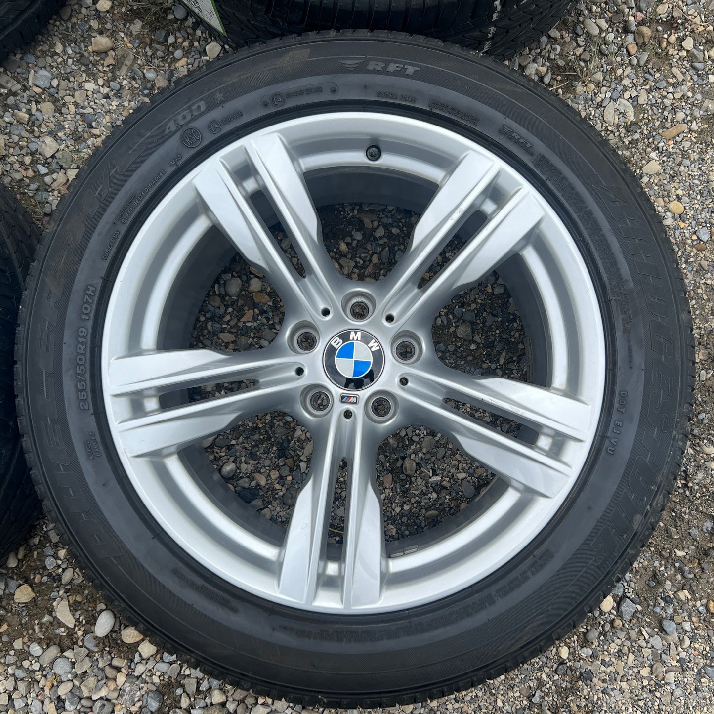 19” BMW Style 467M wheels and Bridgestone tires