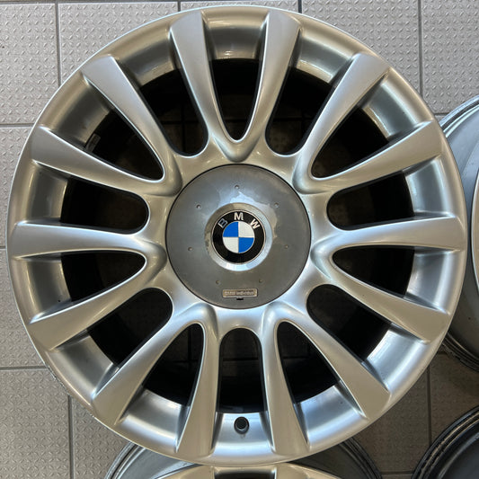 19” staggered BMW Individual Style 265 wheels (fits multiple centre caps)