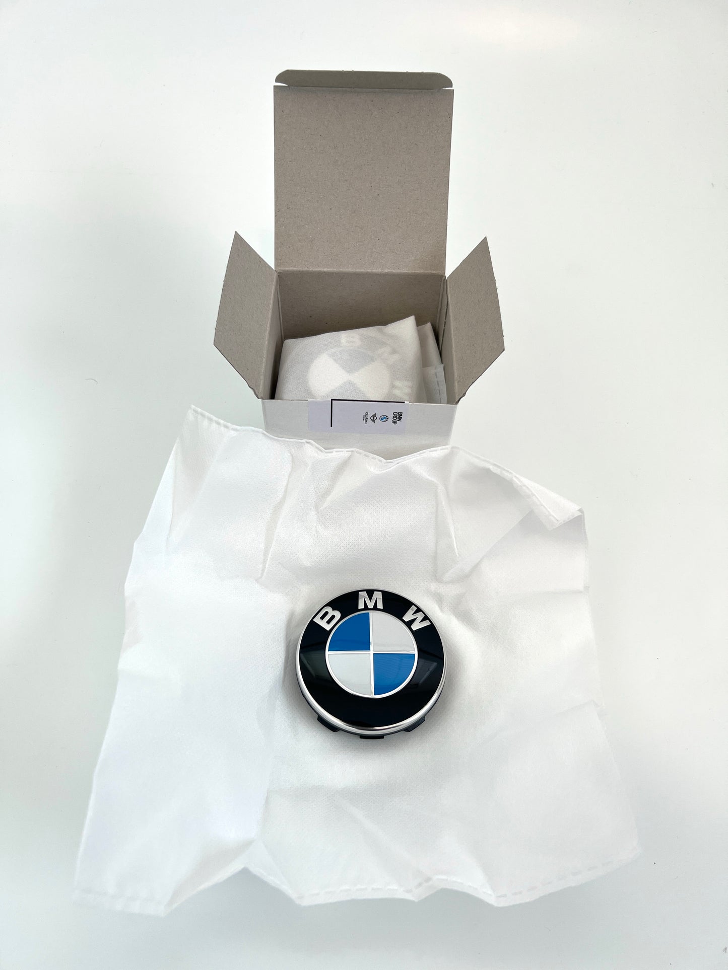 Set of 4 Genuine BMW OEM 68mm Centre Caps (36136783536)