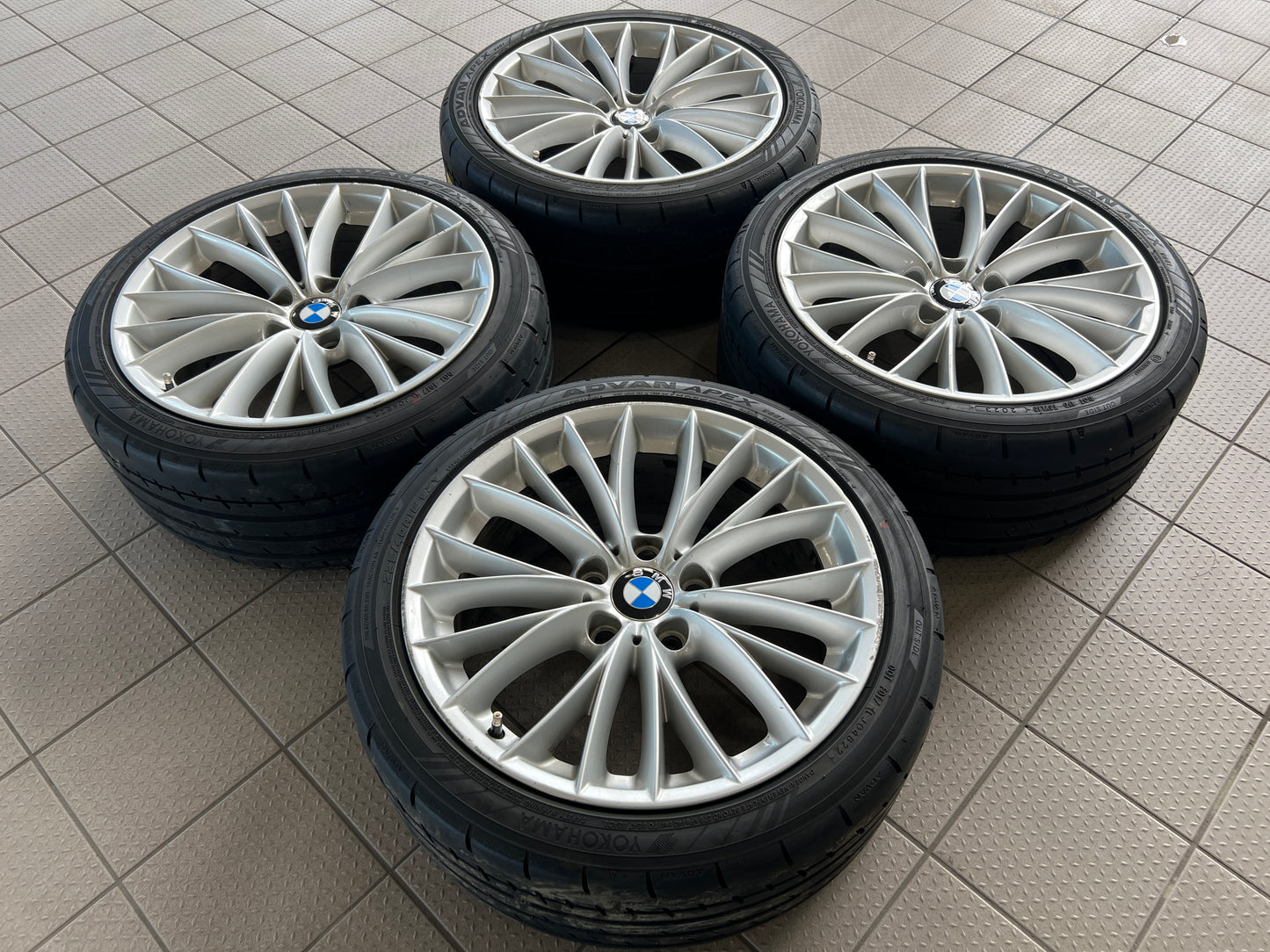 18” Staggered BMW Style 342 wheels and Yokohama summer tires for 3/4-series