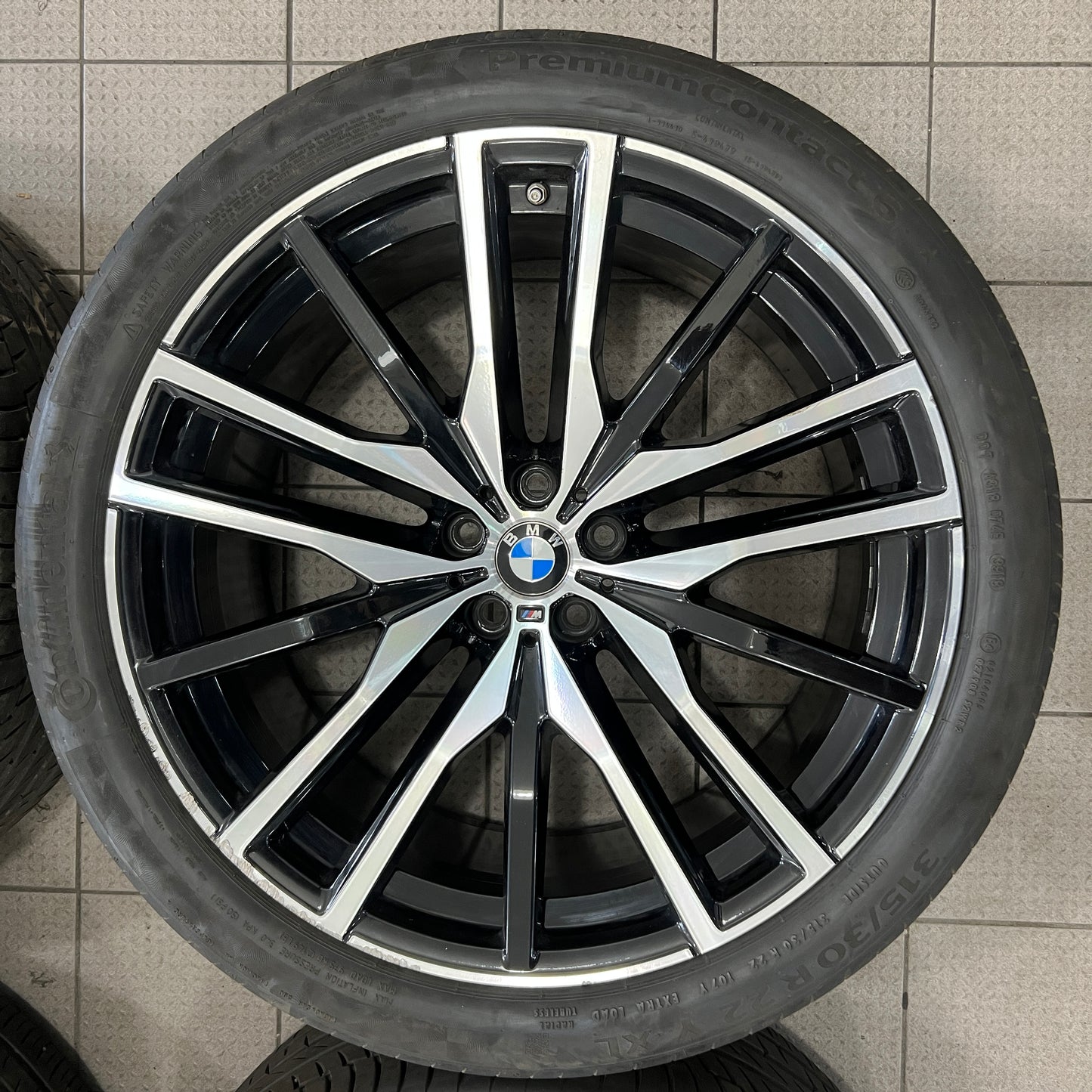 22” BMW Style 742M wheels and Continental summer tires